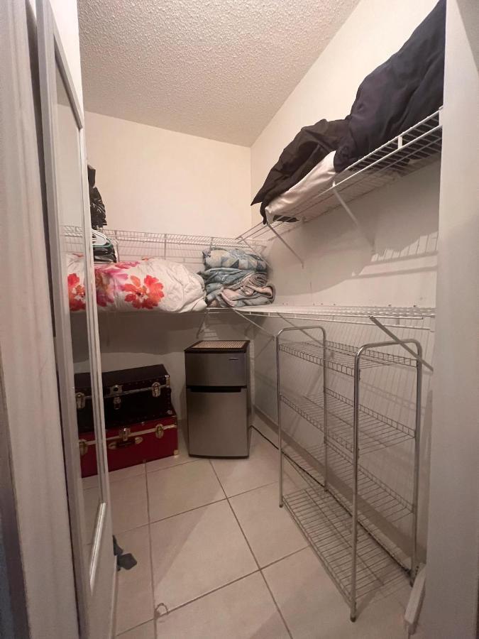ديفي Master Room In Apartment المظهر الخارجي الصورة